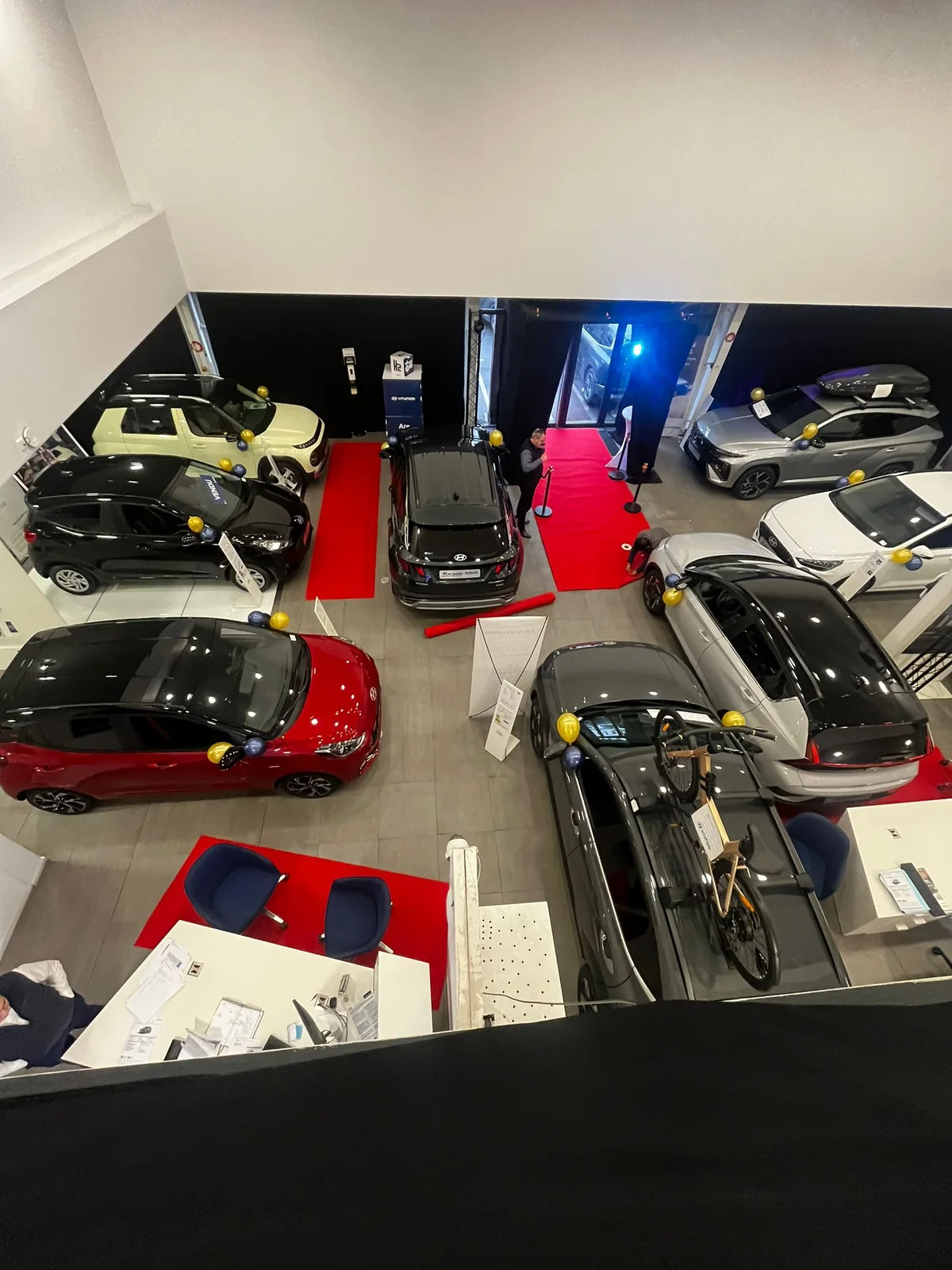 Univers Automobile MonOPCOM